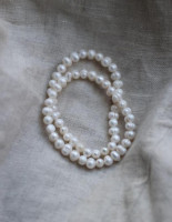Pearly_white_bracelet_1