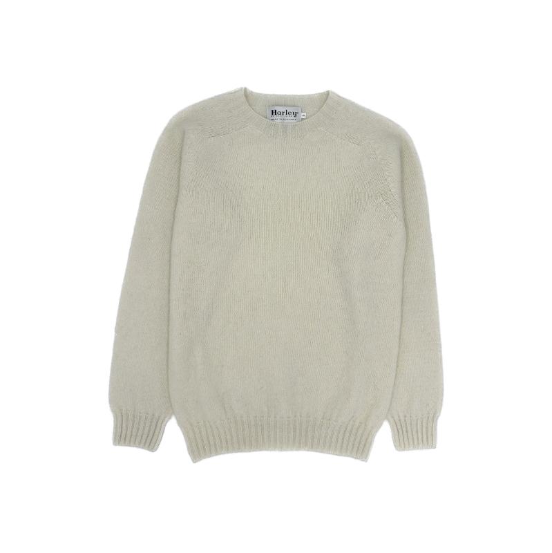 Crew_neck_sweater_cream