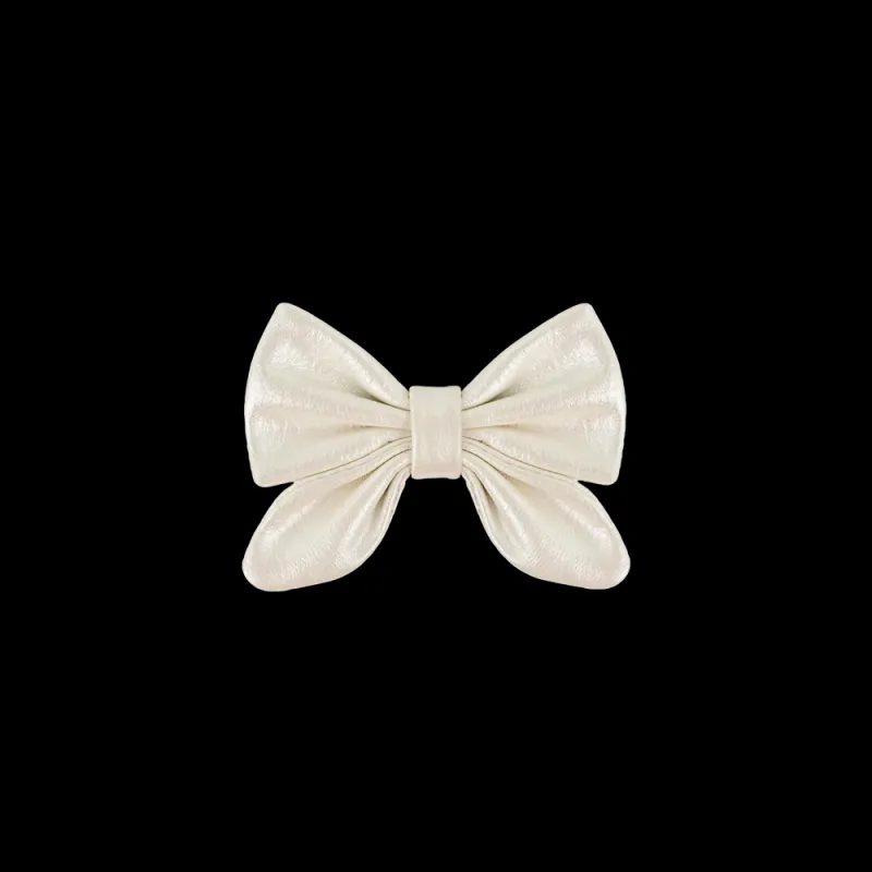 Flooria_Clip___Off_White_Metallic_Leather_Multi