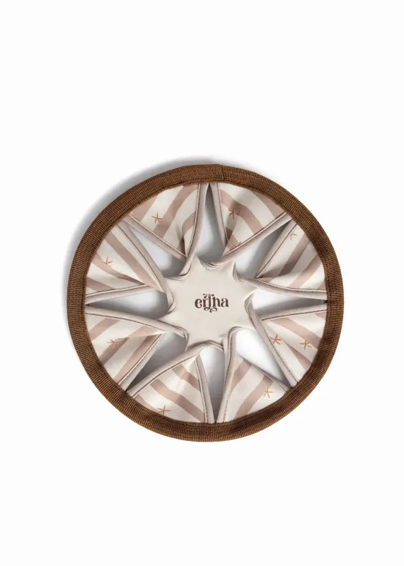 Frisbee_Flying_Stripped_Harmony_Beige