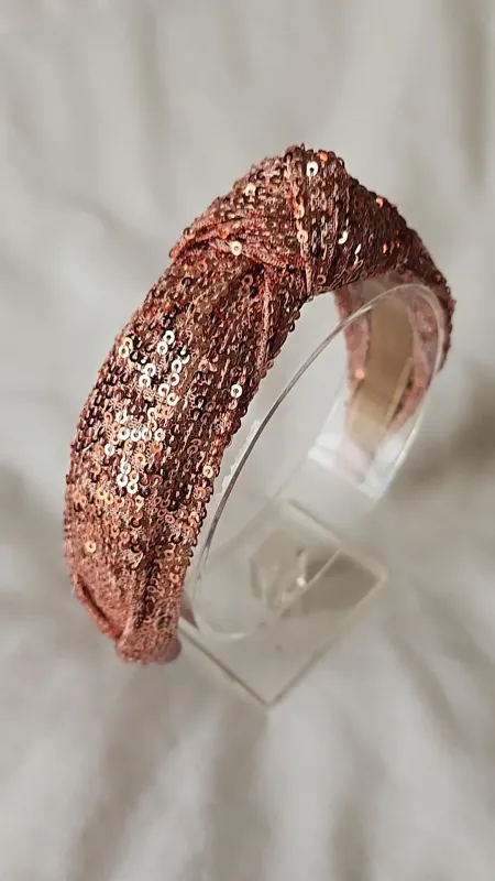 Knot_Small_Sequin_HHB__1
