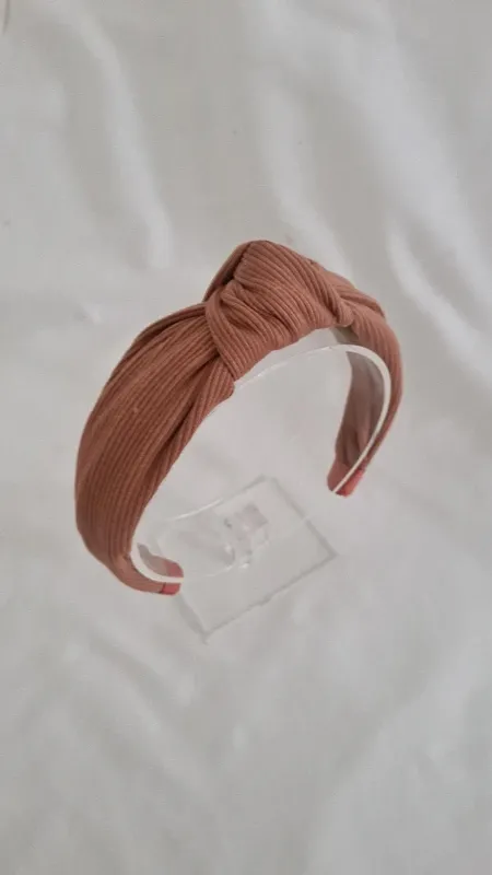 Ribbed_Knot_Pink__1