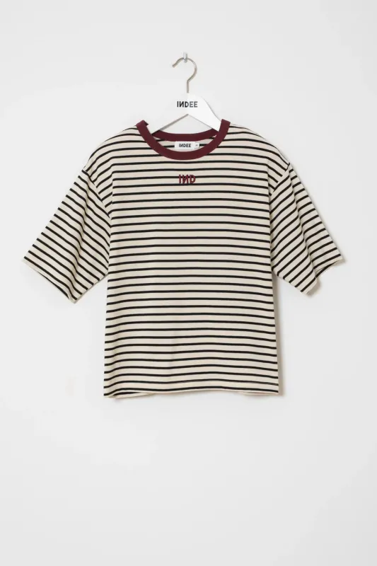 Round_neck_tee_Zwart