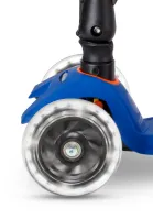 Maxi_Micro_step_inklapbaar_LED_neon_blauw_oranje_