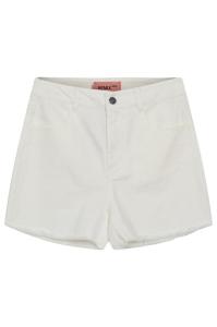 Bennet_Shorts_Wit_2