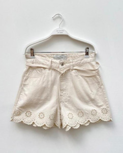 Embroidered_hem_denim_shorts