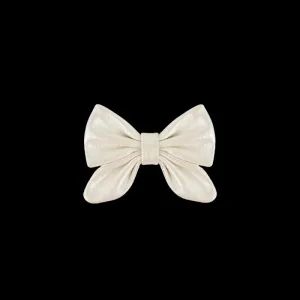 Flooria_Clip___Off_White_Metallic_Leather_Multi