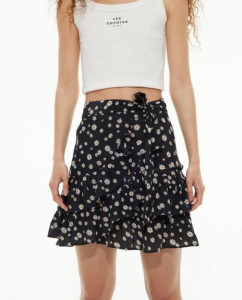 Printed_ruffle_skirt_daisies
